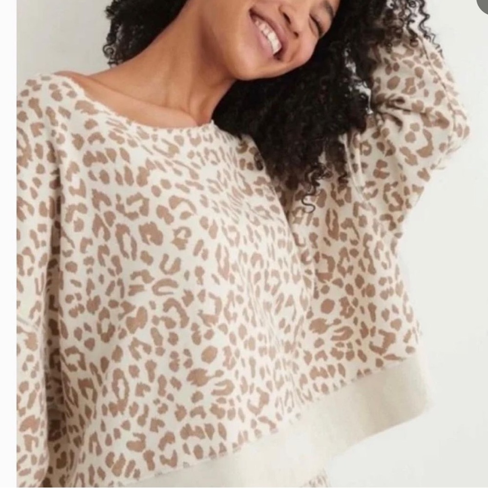 Aerie cheetah oversized crewneck size small